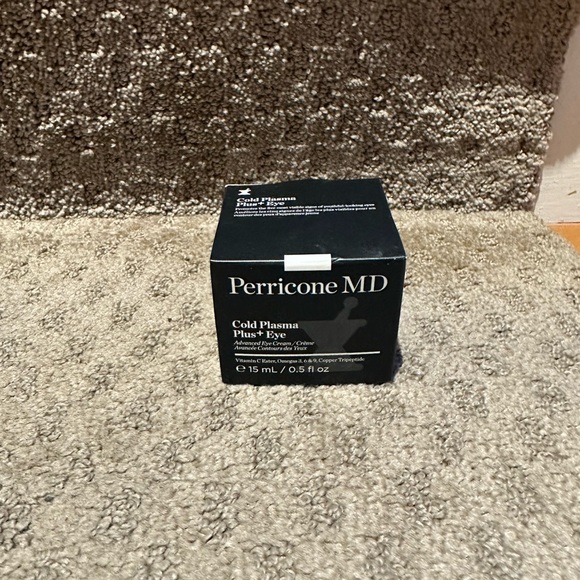 Perricone MD Cold Plasma Plus + Eye advanced eye cream